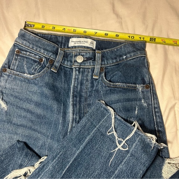 Abercrombie & Fitch High Rise Mom Jeans Women’s 23 Distressed Blue Denim - Picture 11 of 16